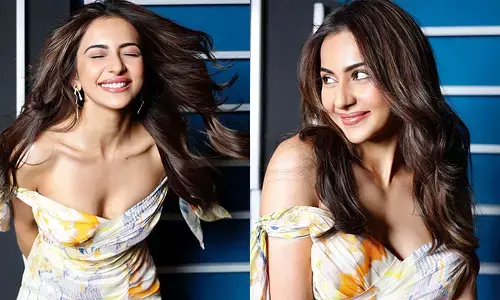 Rakul Preet Singh New Year Click with Stunning Poses
