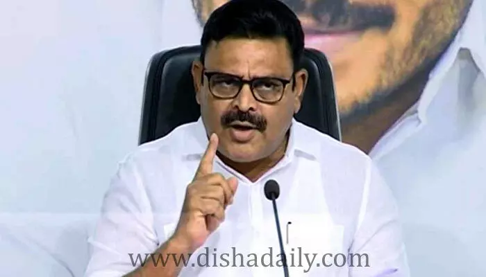 Chandra Babu : రంకెలకు, పిచ్చి కుక్క కేకలకి భయపడం: అంబటి రాంబాబు Chandra Babu : రంకెలకు, పిచ్చి కుక్క కేకలకి భయపడం: అంబటి రాంబాబు