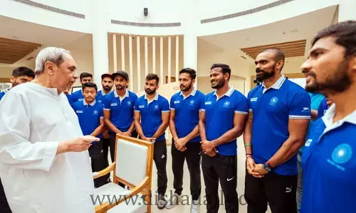 గెలిస్తే ఒక్కొక్కరికి రూ.కోటి.. ఆటగాళ్లకు సీఎం బంపర్ ఆఫర్!