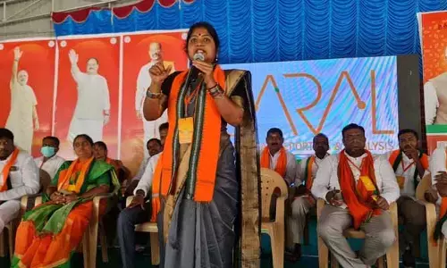 కేటీఆర్‌ను ఓడించి.. సిరిసిల్ల గడ్డపై బీజేపీ జెండా ఎగురవేస్తా: Rani Rudrama Reddy