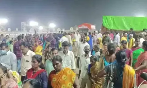 ఈ శవ రాజకీయాలెందుకు?