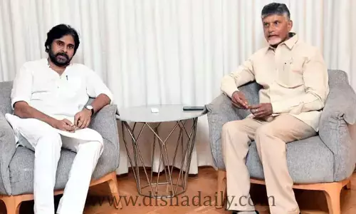 కాసేపట్లో Pawan Kalyan and Chandrababu  భేటీ