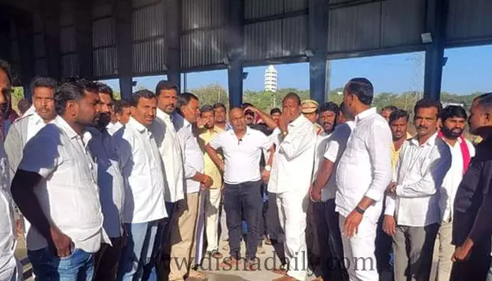 అసాధ్యమన్న పదం కేసీఆర్ డిక్షనరీలోనే లేదు : MLA Jeevan Reddy అసాధ్యమన్న పదం కేసీఆర్ డిక్షనరీలోనే లేదు : MLA Jeevan Reddy