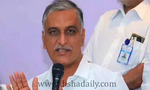 పల్లె రోడ్లకు మహర్దశ.. మంత్రి హరీశ్ రావు