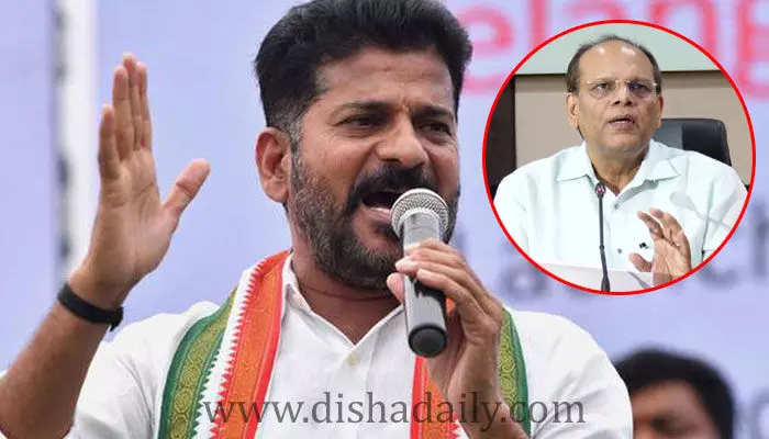 సీఎస్పై రేవంత్ రెడ్డి సంచలన వ్యాఖ్యలు(వీడియో) సీఎస్పై రేవంత్ రెడ్డి సంచలన వ్యాఖ్యలు(వీడియో)