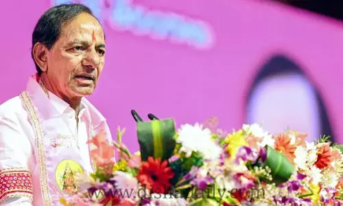 BRS ఖమ్మం సభకు ఆంధ్రా జనం.. ఇద్దరు మంత్రులకు బాధ్యతలు అప్పగింత!!