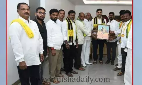 కురుబలకు ఎమ్మెల్యే సీటు ఇవ్వాలి