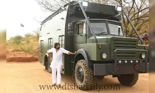 కొండగట్టుకు జనసేనాని.. వారాహికి ప్రత్యేక పూజలు
