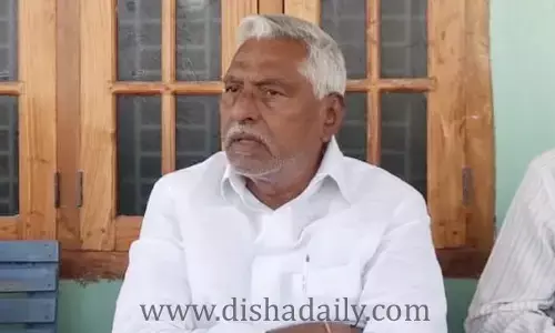 ఆ జిల్లా ప్రజలు తెలంగాణ పౌరులు కారా.. ఎమ్మెల్సీ జీవన్ రెడ్డి సంచలన కామెంట్స్