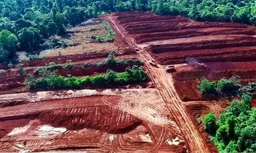 ఖనిజ సంపద కోసం జీవితాల్లో నిప్పులు..