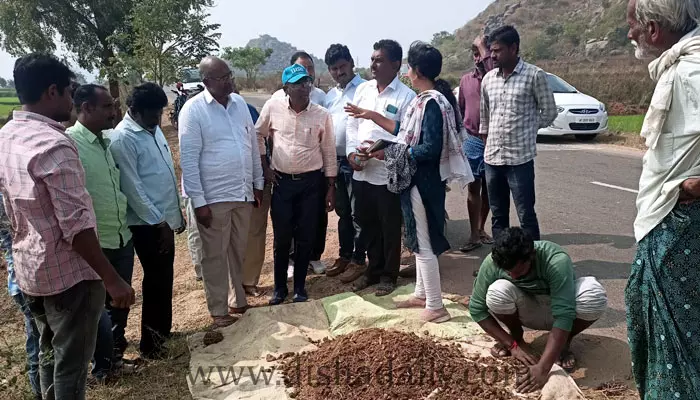 రైతులు పంట మార్పిడి సూచనలు పాటించాలి