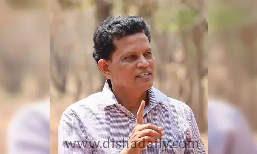 భవిష్యత్‌లో భారత రాజ్యాంగం ఉంటుందా..? మోడీపై మాజీ IAS ఆకునూరి మురళి సెటైర్లు