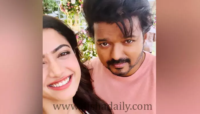 వారసుడు సినిమాపై అలిగిన Rashmika Mandana.. ఎందుకో తెలుసా ? వారసుడు సినిమాపై అలిగిన Rashmika Mandana.. ఎందుకో తెలుసా ?