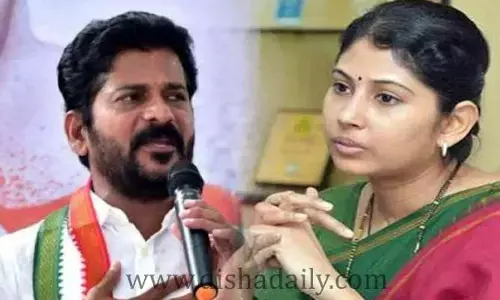 స్మితా సబర్వాల్ ట్వీట్‌పై రేవంత్ ఘాటు వ్యాఖ్యలు