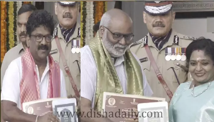 MM Keeravani, చంద్రబోస్ లకు గవర్నర్ సత్కారం MM Keeravani, చంద్రబోస్ లకు గవర్నర్ సత్కారం