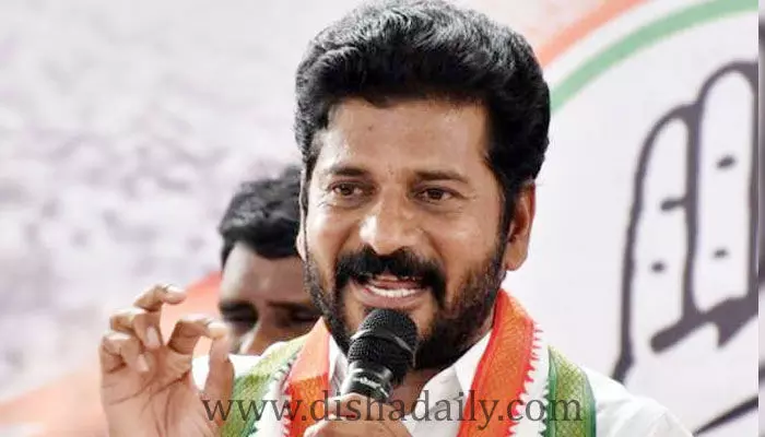 గవర్నర్, KCR ఇద్దరూ క్షమాపణలు చెప్పాలి:Revanth Reddy గవర్నర్, KCR ఇద్దరూ క్షమాపణలు చెప్పాలి:Revanth Reddy