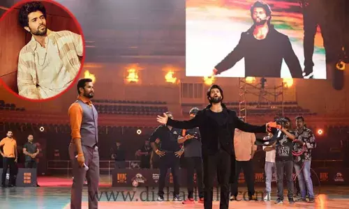 ఊహించని రేంజ్‌లో సంపాదిస్తున్న Vijay.. లెక్కలు చూస్తే పరేషాన్!
