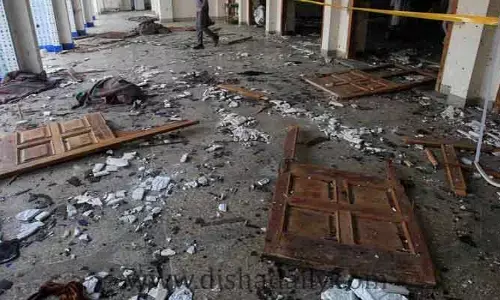 Pakistan Bomb Blast : మసీదులో ఆత్మాహుతి దాడి.. 70 మంది వరకు..