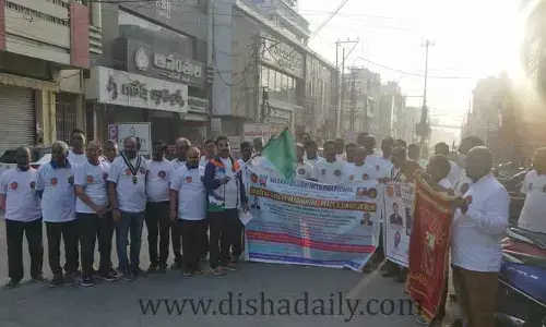 గాంధీ వర్థంతి సందర్భంగా హన్మకొండలో 2కే రన్