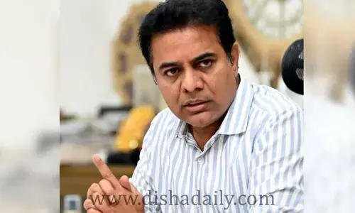 Breaking : KTR పర్యటన ఎఫెక్ట్ : జర్నలిస్టులకు ఏసీపీ సీరియస్ వార్నింగ్