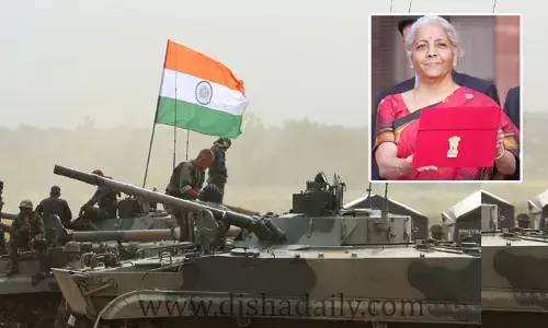 పొరుగు దేశాల కవ్వింపు.. రక్షణ శాఖకు బడ్జెట్‌లో పెద్దపీట
