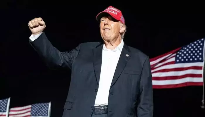 అధ్యక్షుడిగా ఉంటే 24 గంటల్లో యుద్ధం ముగిసేది : Donald Trump అధ్యక్షుడిగా ఉంటే 24 గంటల్లో యుద్ధం ముగిసేది : Donald Trump