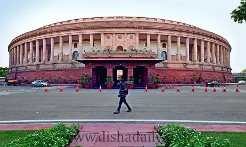 పార్లమెంట్‌లో అదానీ- హిండెన్ బర్గ్ దుమారం!