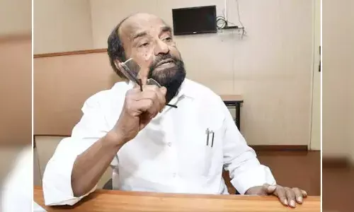 కేంద్ర బడ్జెట్‌పై ఎంపీ ఆర్.కృష్ణయ్య సీరియస్