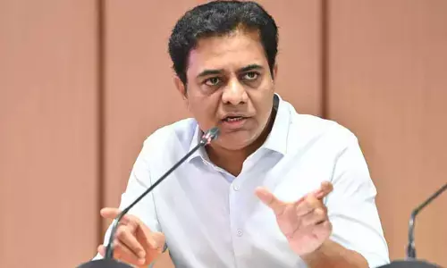 ఇంత దుర్మార్గమైన ప్రధాని ప్రపంచంలోనే ఎక్కడా లేరు: మంత్రి KTR