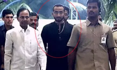 కేసీఆర్ మనవడు రితేశ్ రావు మిస్సింగ్.. అర్ధరాత్రి పోలీసులే తీసుకెళ్లారంటున్న తల్లి