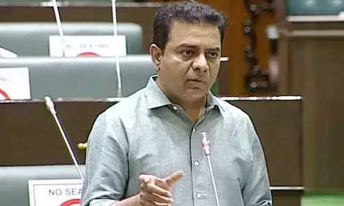 అవును.. బరాబర్ మాది కుటుంబ పాలనే: కేటీఆర్ (వీడియో)