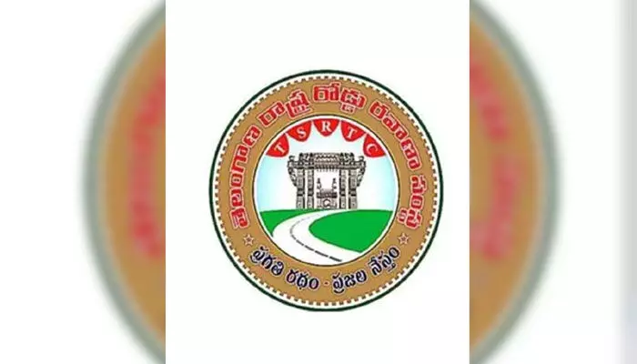 కొన్నేళ్ల నుంచి కోరుతున్నా.. ప్రభుత్వం పట్టించుకోవడం లేదు: ఆర్టీసీ చైర్మన్ కొన్నేళ్ల నుంచి కోరుతున్నా.. ప్రభుత్వం పట్టించుకోవడం లేదు: ఆర్టీసీ చైర్మన్