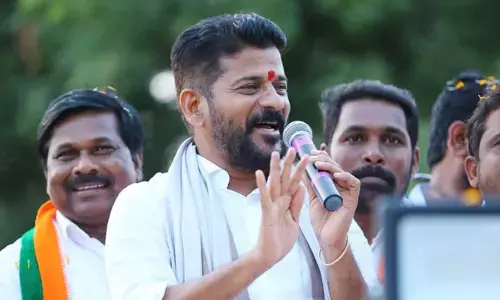 రేవంత్ రెడ్డి పాదయాత్రలో థాక్రే