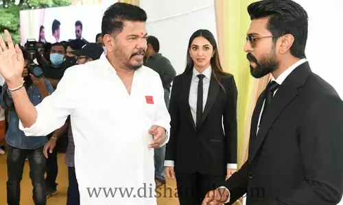 శంకర్ - రామ్ చరణ్ సినిమా నుంచి  క్రేజీ అప్డేట్
