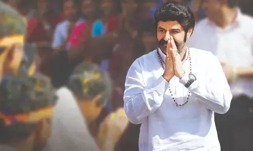 నర్సులపై వివాదాస్పద వ్యాఖ్యలు.. బాలకృష్ణ ఏమన్నారంటే!