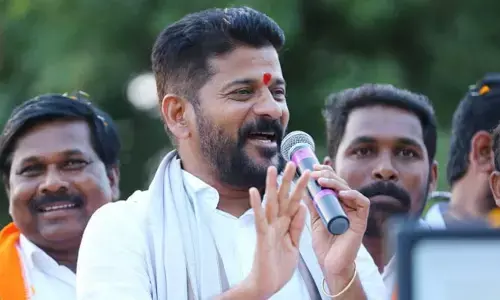 మీ అభిమానం మీద ఒట్టు.. ఎందాకైనా పోరాడుతా: Revanth Reddy