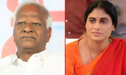 షర్మిలపై కడియం శ్రీహరి సంచలన వ్యాఖ్యలు