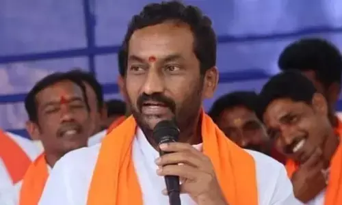స్పెషల్ ఫండ్స్ విడుదలలో వివక్ష.. హైకోర్టులో దుబ్బాక ఎమ్మెల్యే పిటిషన్