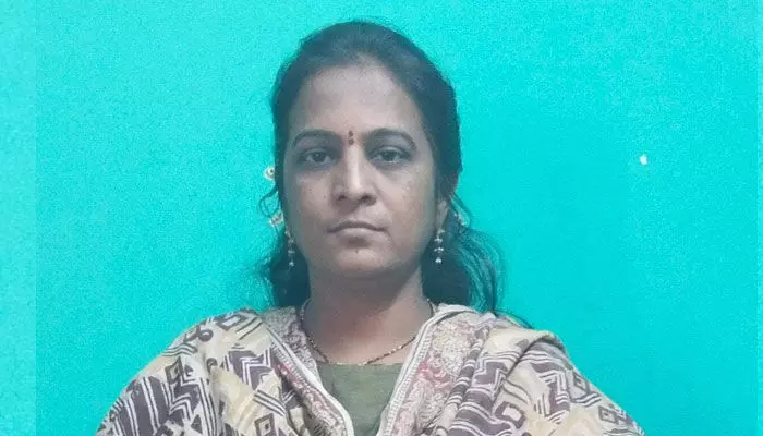 కాలేశ్వశ్వరానికి ప్రత్యేక బస్ సర్వీసులు.. భూపాలపల్లి ఆర్టీసీ డిపో మేనేజర్ ప్రతిమారెడ్డి కాలేశ్వశ్వరానికి ప్రత్యేక బస్ సర్వీసులు.. భూపాలపల్లి ఆర్టీసీ డిపో మేనేజర్ ప్రతిమారెడ్డి