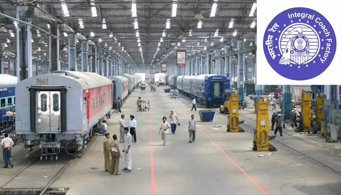 గుడ్న్యూస్: రైల్ కోచ్ ఫ్యాక్టరీలో 550 ఉద్యోగాలు గుడ్న్యూస్: రైల్ కోచ్ ఫ్యాక్టరీలో 550 ఉద్యోగాలు