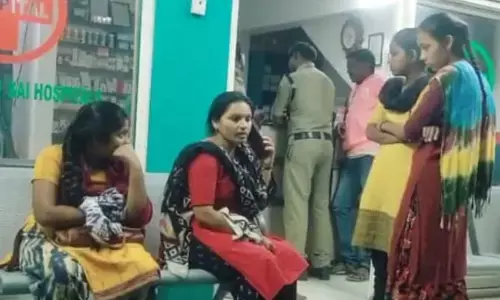 హాస్టల్‌లోని తొమ్మిది మంది బాలికలకు అస్వస్థత