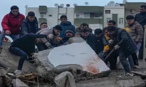 Turkey-Syria Earthquake :9,500కు చేరిన మరణాలు.. గంట గంటకు పెరుగుతోన్న మృతుల సంఖ్య!