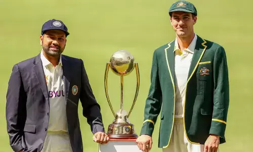 IND vs AUS Live Score Updates :టాస్ గెలిచి బ్యాటింగ్ ఎంచుకున్న ఆస్ట్రేలియా.. ప్లేయింగ్ 11 ఇదే