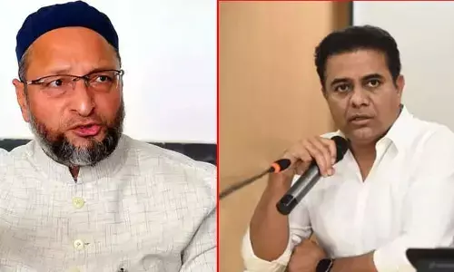 మంత్రి కేటీఆర్‌తో అసదుద్దీన్ ఒవైసీ భేటీ