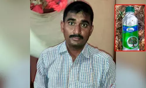 అప్పుల బాధతో రైతు ఆత్మహత్య