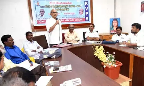 దళితులను అభివృద్ధి చేసే బాధ్యత కేంద్రానిదే : బీవీ రాఘవులు