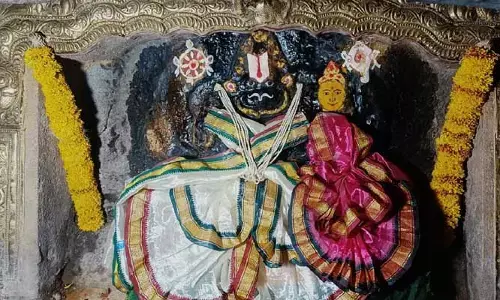 వెల్జాల్ వేదాద్రి లక్ష్మీ నరసింహుడి మహిమలు చూడతరమా..