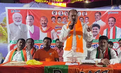 కేసీఆర్ ప్రభుత్వ వైఫల్యాలను ఎండగట్టాలి : మాజీ ఎమ్మెల్యే రేవూరి ప్రకాష్ రెడ్డి