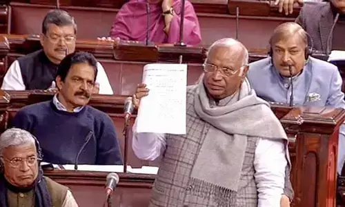 మోడీ మా ప్రశ్నలకు సమాధానం చెప్పలేదు: మల్లికార్జున్ ఖర్గే