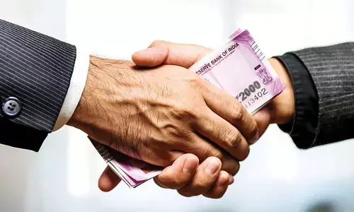 Bank Loan : మీ పేరు పై నకిలీ రుణాలు ఉన్నాయా ? అయితే  ఈ విధంగా చెక్ చేసుకోండి !